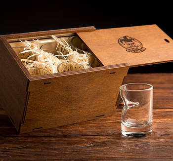 Набір 6-ти чарок з кулею 5.45 в дерев'яній коробці