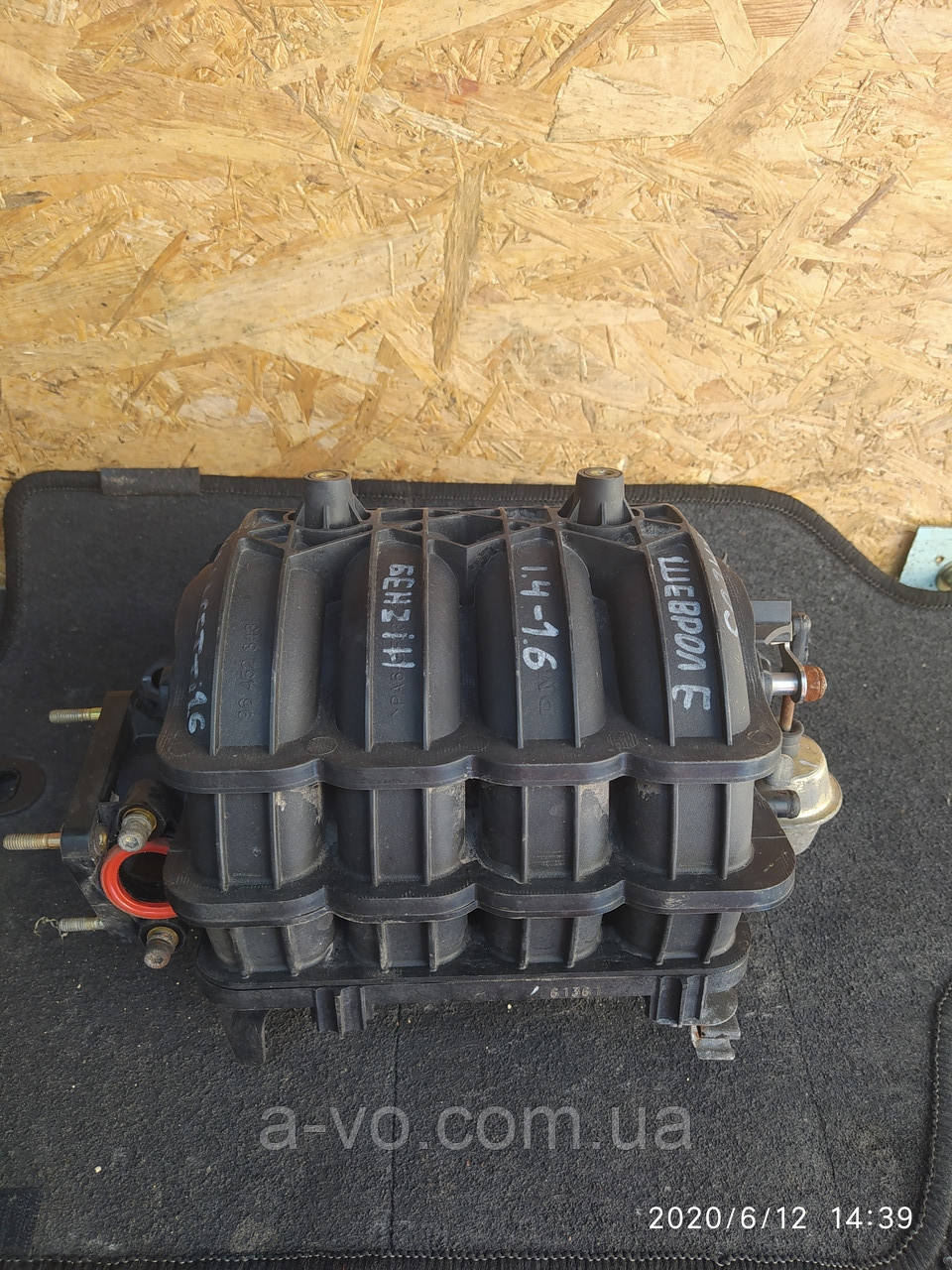 Колектор впускний Chevrolet Aveo 1.4-1.6 бензин 96452343, фото 1