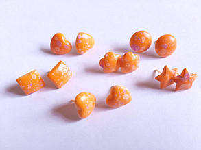 Сережки пластикові, пумери "Мікс" жовтогарячі 6 пар