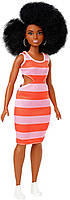 Кукла Барби Модница Stripe Cut-Out Dress 105 (Barbie Fashionistas Curvy Body Type with Stripe Cut-Out Dress)