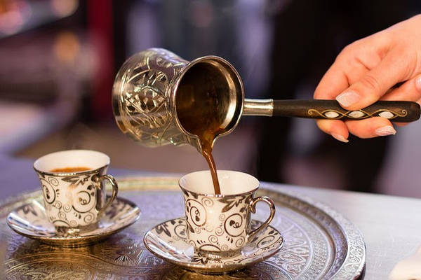 Как правильно приготовить кофе в турке: секреты и технологии