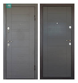 Двері вхідні металеві Міністерство дверей ПЗ-206 Benge сірий горизонт