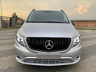 Решітка радіатора Mercedes w447 Vito (14-19) стиль AMG GT Panamericana (чорна)