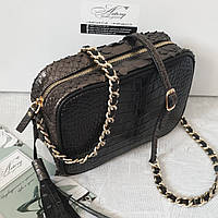 Жіноча чорна шкіряна сумочка STELLA з перламутровим пітоном на ланцюжку