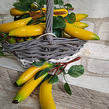 Банани муляж, пластик h-16cm 30\23 грн (ціна за 1 шт.+7грн.)