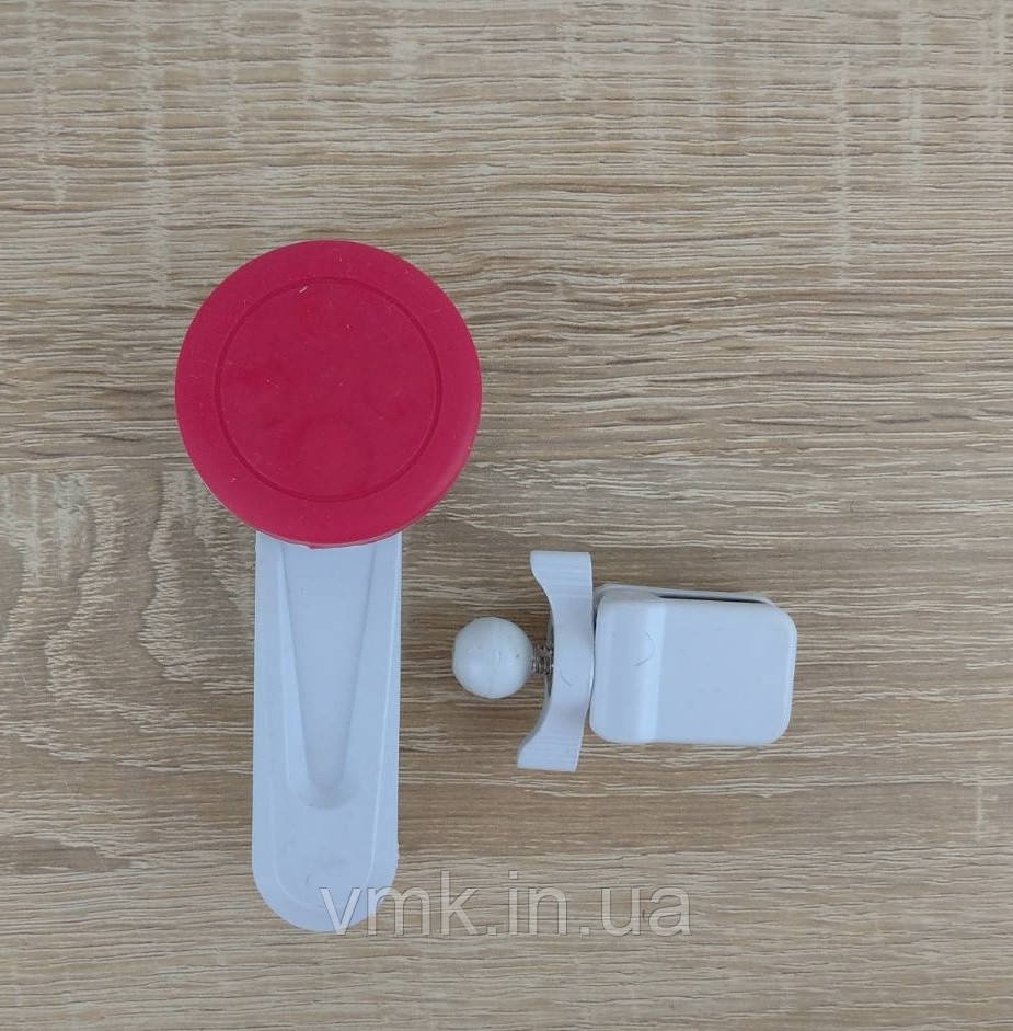 Магнітний тримач телефону в авто (МД-1017) Червоний