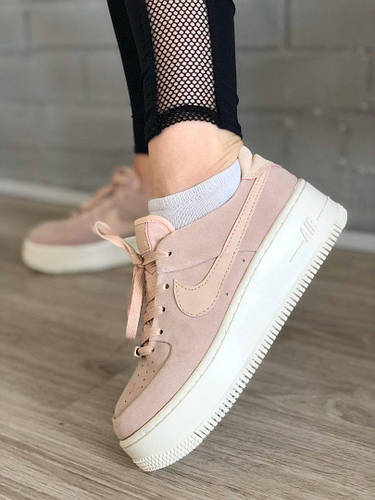 Nike air force 1 sage low beige hot sale