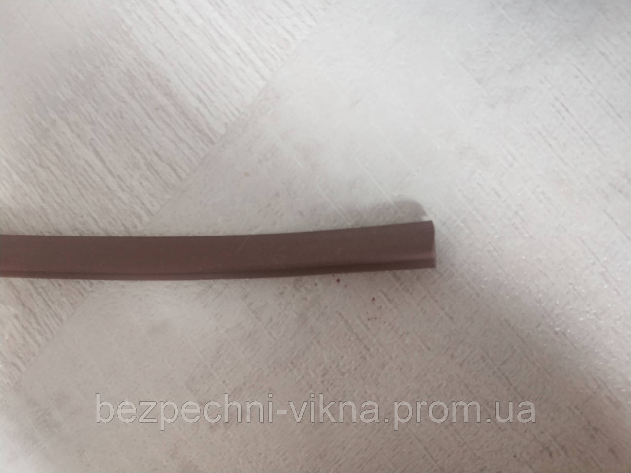 Купить Заглушка паза штапика, заглушка домохозяйки 100см (1м ...