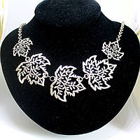 Кольє Листя з металу з напиленням срібла вищої проби