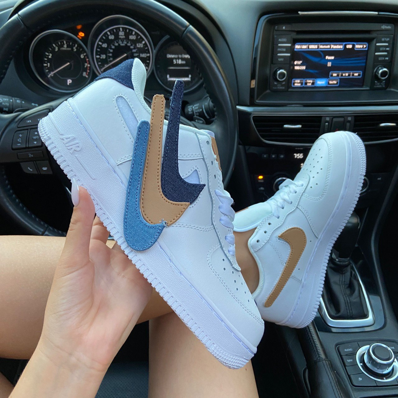 Жіночі кросівки Nike Air Force 1 '07 LV8 3 Removable Swoosh, жіночі кросівки найк аір форс 1 '07 лв8, фото 1