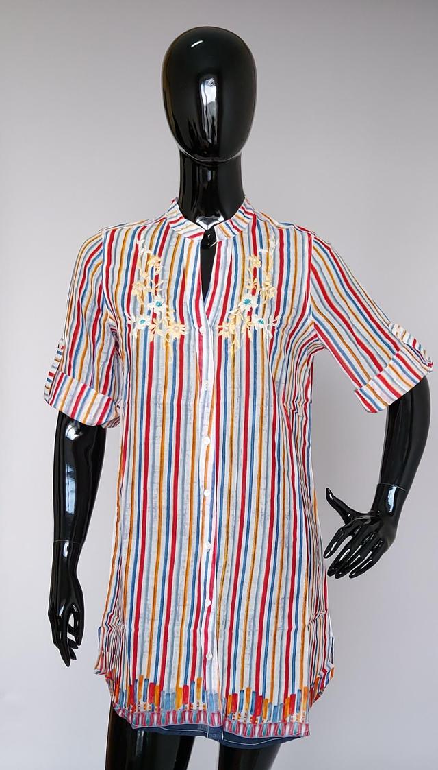 фотографія туніка жіноча сорочка на гудзиках в смужку