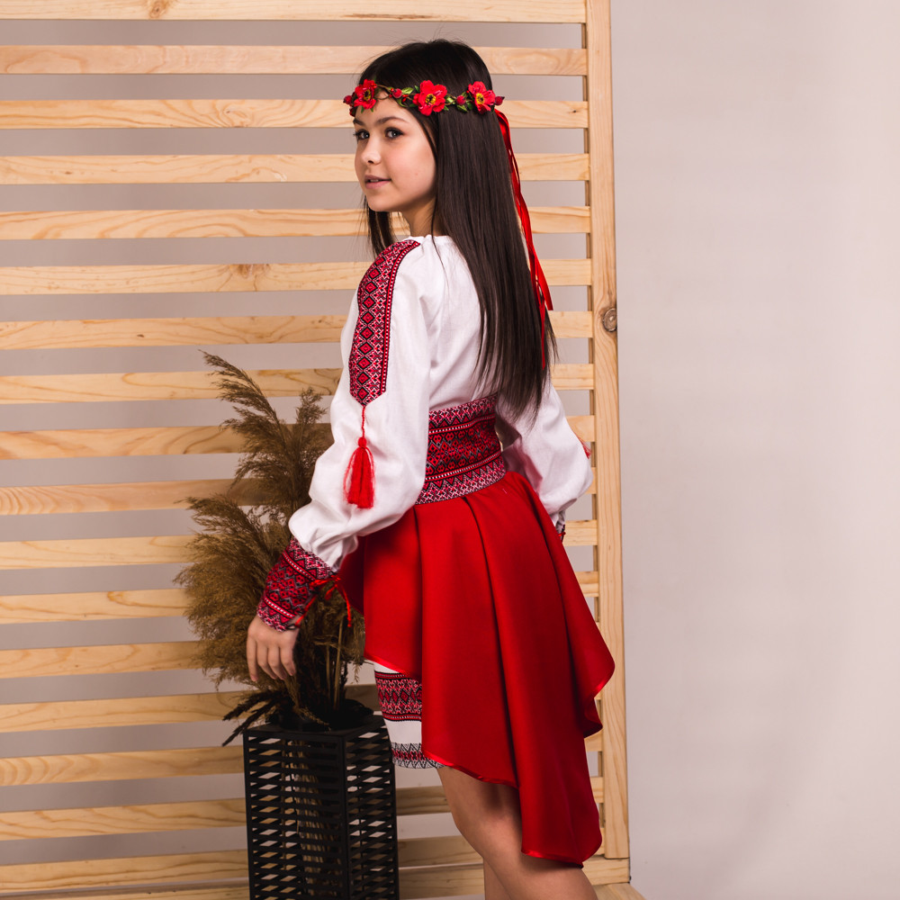 Червоний костюмчик з баскою для дівчинки Україночка