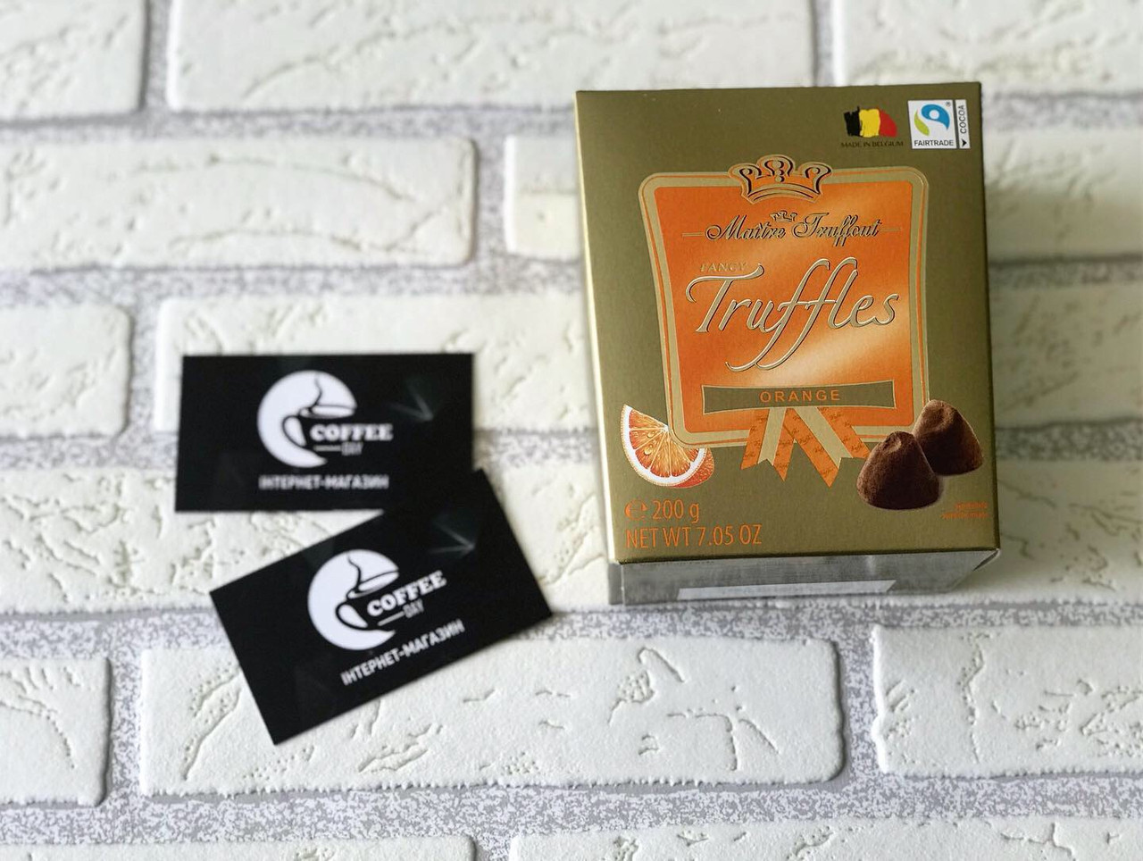 Цукерки в коробці шоколадні (трюфель з апельсином) Maitre Truffout Truffles Orange, 200 г, Бельгія, фото 1