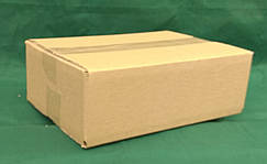 Четырехклапанная коробка размером "как на Новой почте"