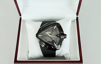 Наручний годинник Hamilton Ventura XXL black трикутний чоловічий механічний на каучуковому ремінці чорного кольору