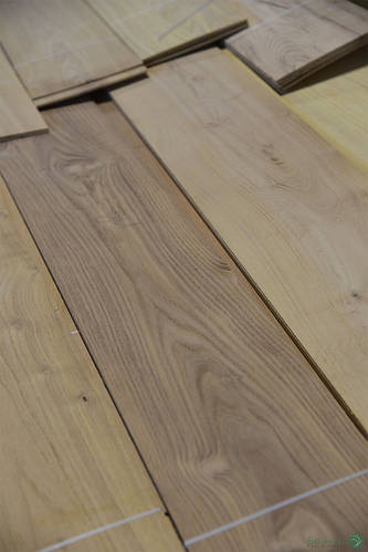 Купить Пиленый шпон Акация (ламель) 2,5 мм I сорт - 0,5 м+, цена 491 ...