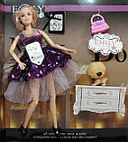 Шарнірна лялька "Emily" QJ081C з вихованцем і сумочкою, фото 2