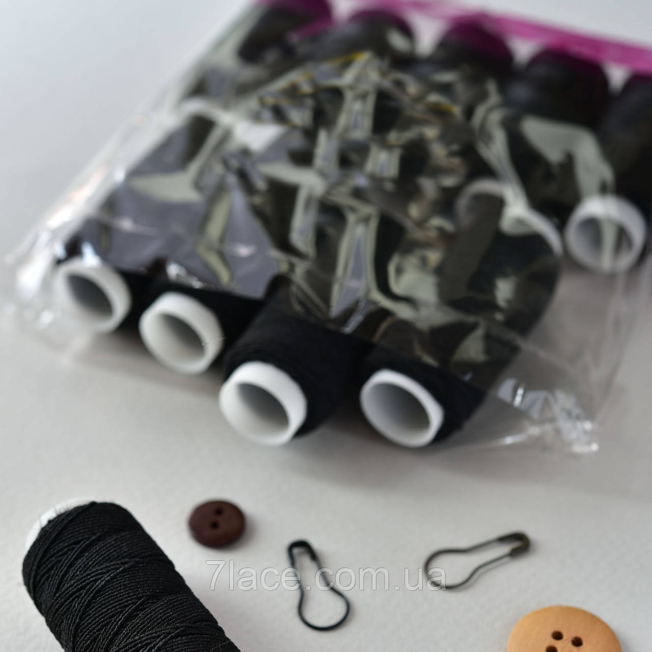 Нитка-гумка/колір чорний/упаковка 10 бобін (25 м у бобіні)