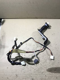 Проводка дверная Mazda