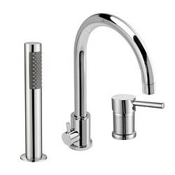 Тристулковий змішувач для ванни. Модель RD-5517