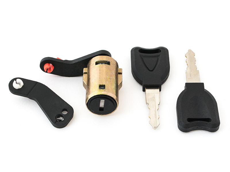 Личинка замка Renault Premium Kerax Midlum рено преміум