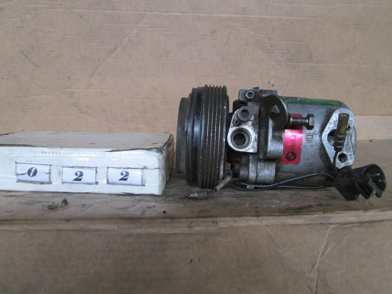 №22 Б/в Компресор кондиціонера 64528391474 для BMW E36 1990-2000