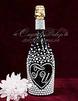 Весільна шампанська з серцем у перлах з ініціалами (завчіть терміни) Ш35