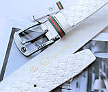 Чоловічий шкіряний ремінь з тисненням GG білий, фото 3