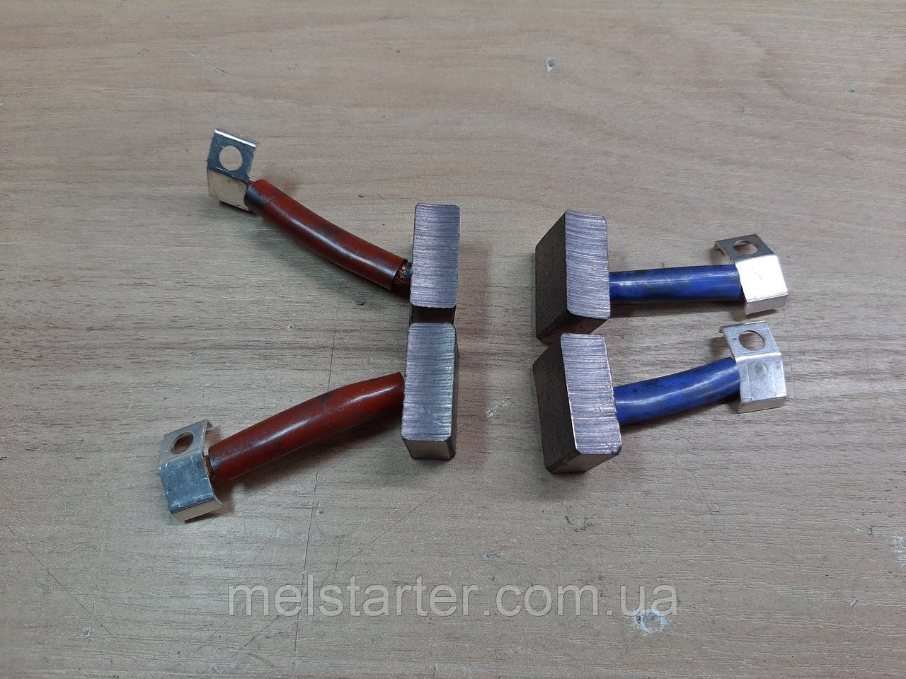 Щітки стартера BSX134-144(4) (Bosch, VOLVO, MERCEDES, NEW HOLLAND) 12В, 10.0*25.0*17.0