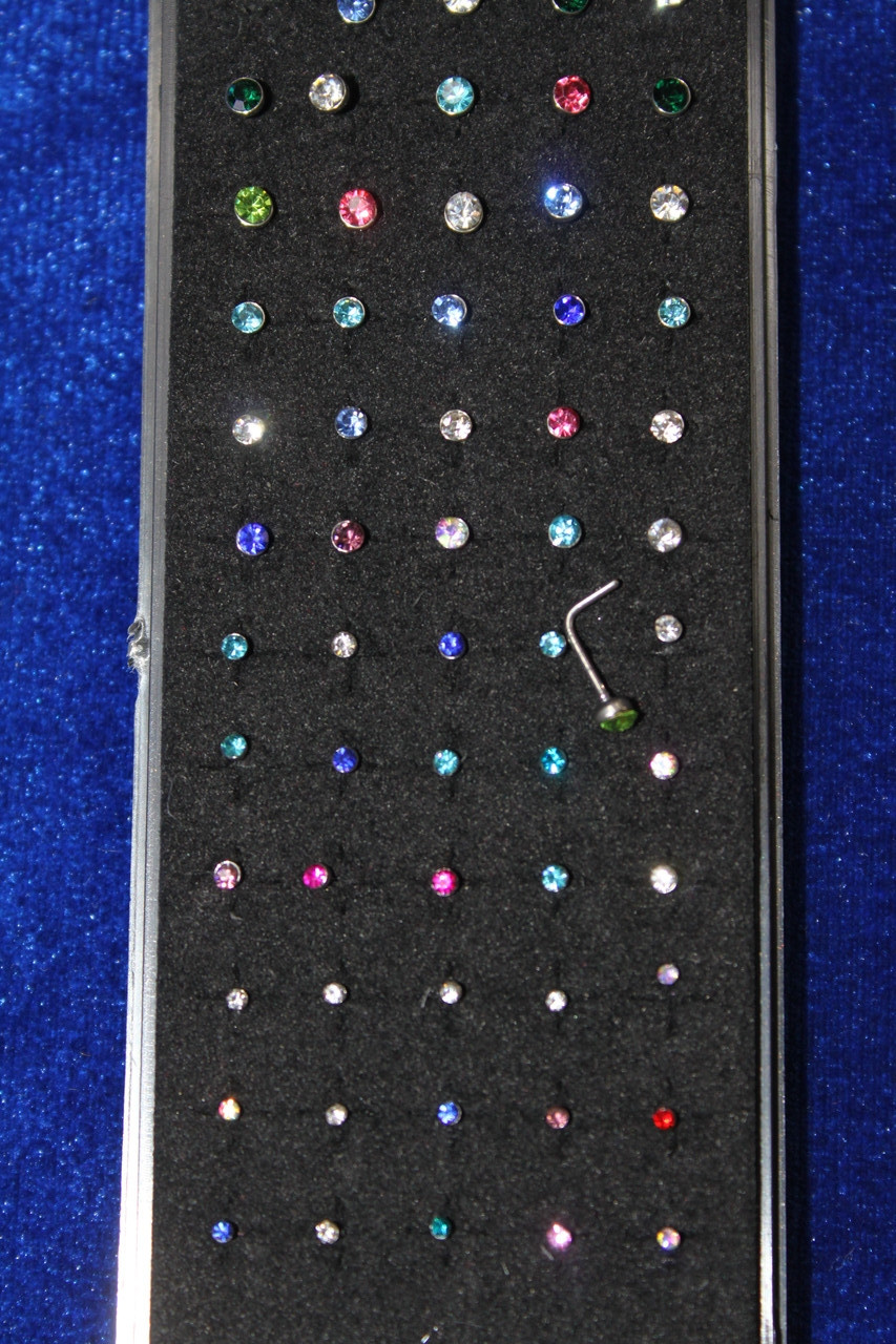 Сережка гачок срібляста для пірсингу носа з кольоровим каменем 1 шт медична сталь 1 - 4 мм, фото 1