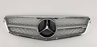 Решітка радіатора Mercedes W204 стиль C63 AMG (хром + срібло)