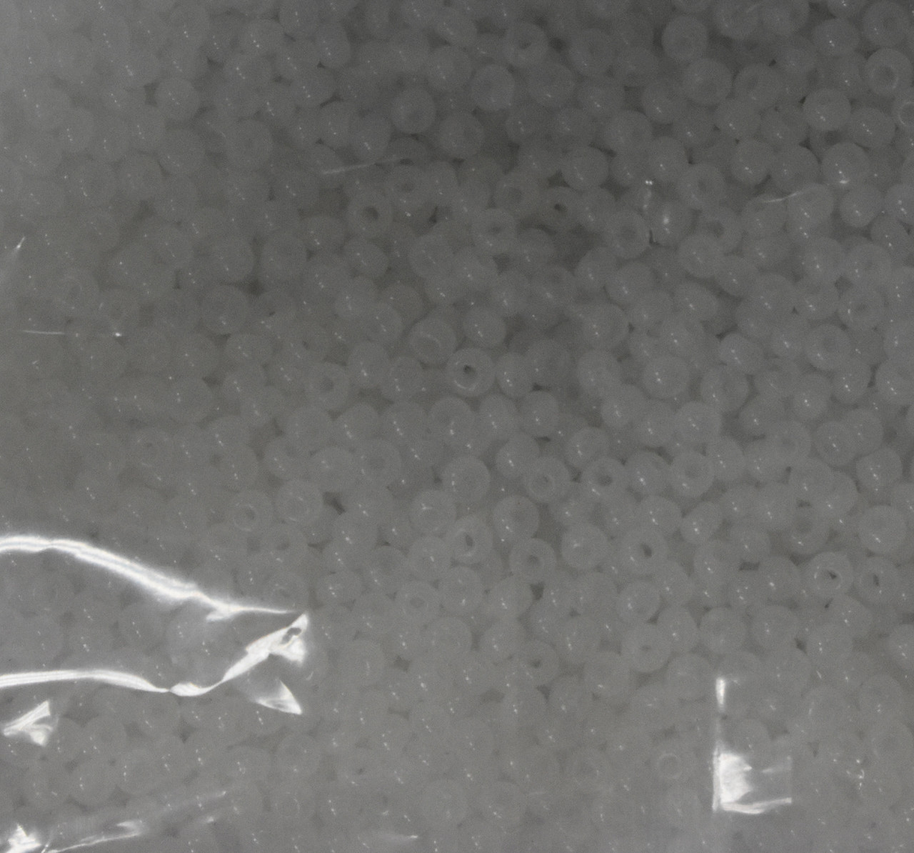 Бісер Preciosa 10/0 колір 02090 білий 5г, фото 1