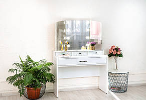 Гримерный столик М624 з підсвічуванням і трьома дзеркалами, ДСП Біле ручки Естет (Markson TM)