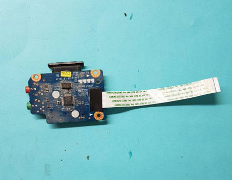 Картридер + звуковий роз'єм + мікрофонний роз'єм на шлейфі Розбирання ноутбука Lenovo 560e, фото 1