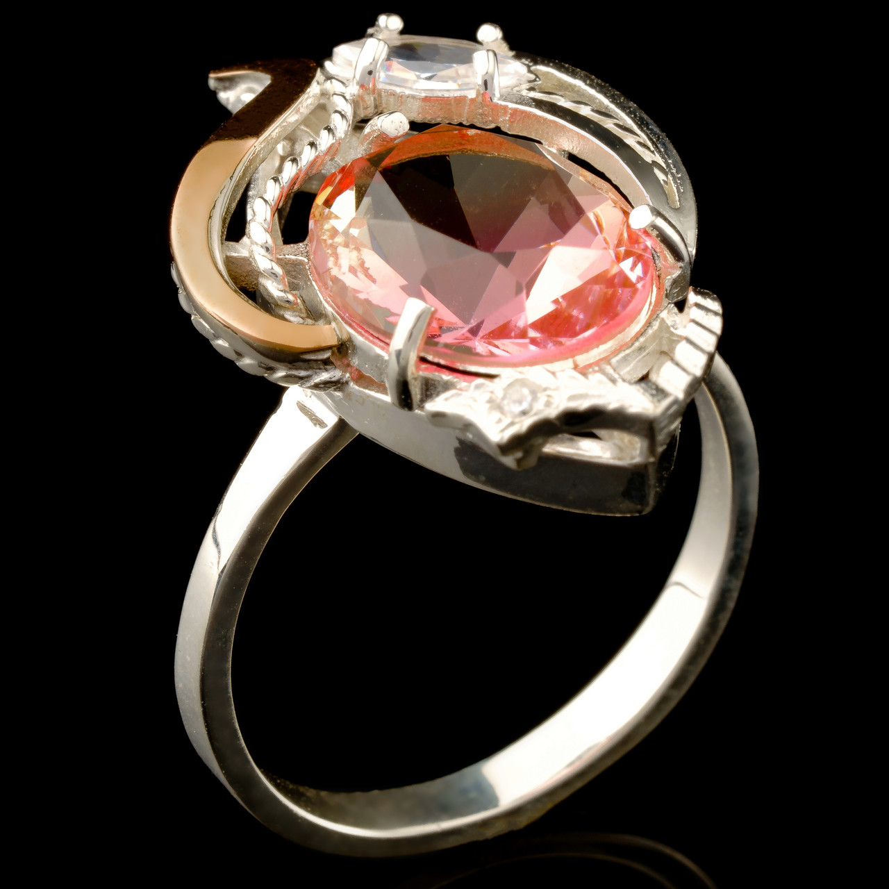 Серебряное кольцо 925 пробы с золотом арт. 519к