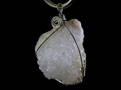 Оригінальний жіночий кулон з натурального каменю Фантазія