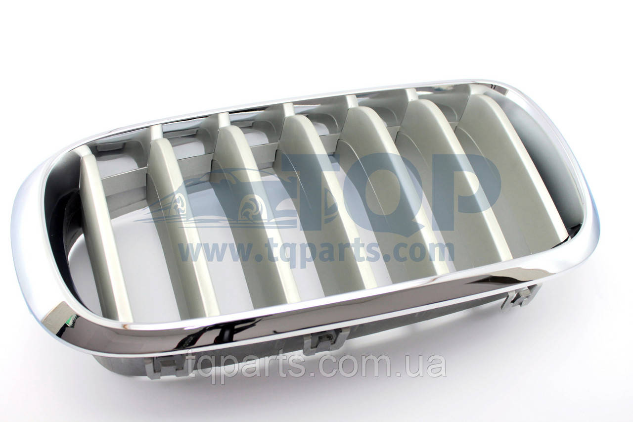 Решітка прав. 51137349388 для BMW X6 F16 16-