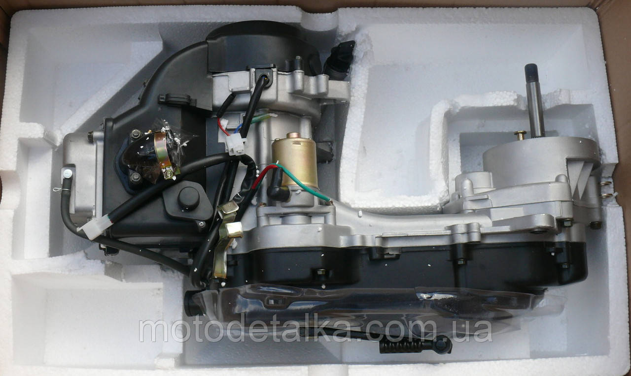 Двигун скутер китаєць -80 см3 на 12 колесо, під два амортизатора . Заводський.