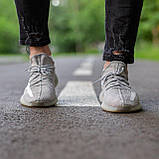 Кросівки жіночі Adidas Yeezy 350 Tail Light (адіас і буст ТЕіл лайт), фото 4