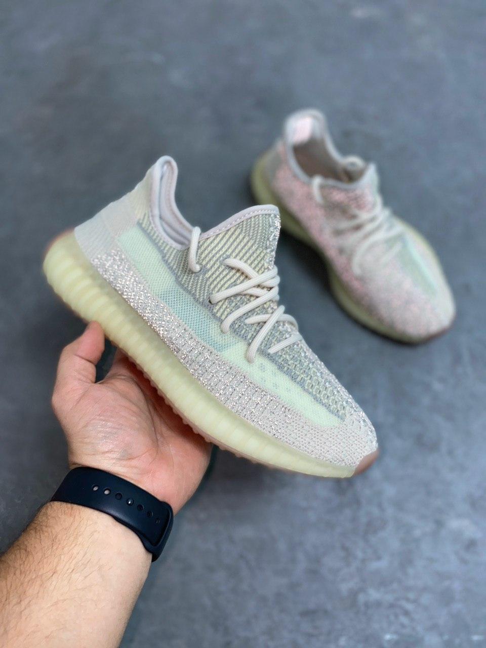 Кросівки жіночі Adidas Yeezy 350 Citrin Reflective (адіас і буст ситрин рефлективн), фото 1