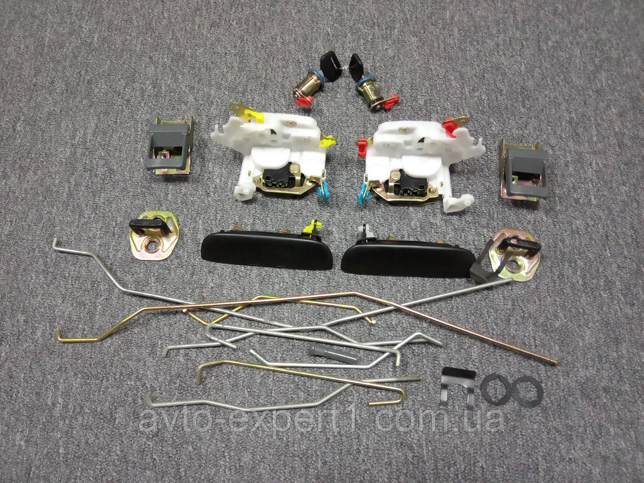 Комплект замків дверей, личинок, ручок дверцят внутрішній і зовнішній, важкі, засувки R+ L DF 1044, фото 1