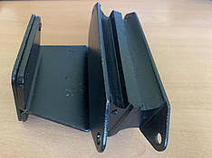 Подушка КПП (гнута) IVECO TurboDaily (8582425Z/8582425)