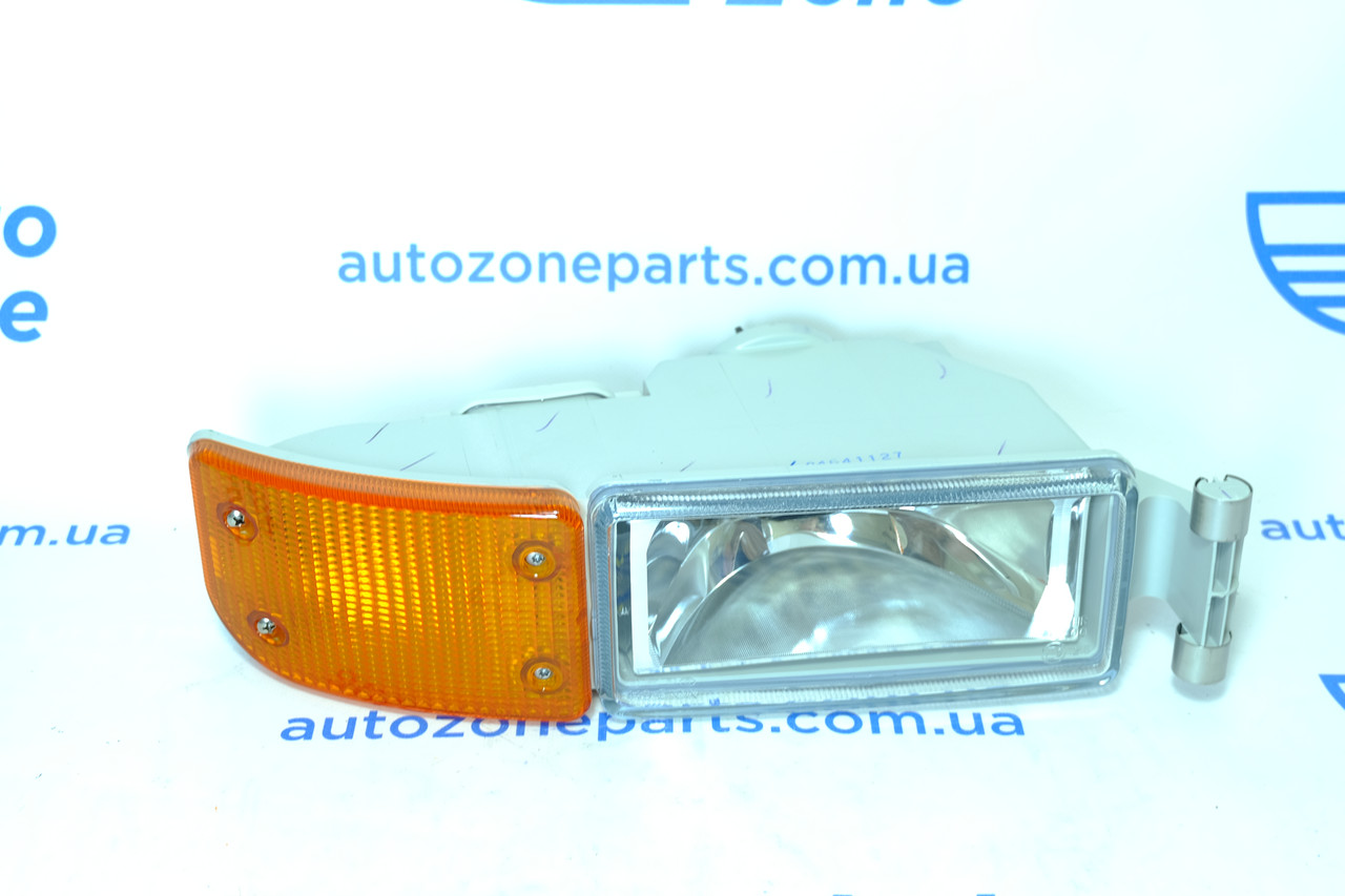 Фара протитуманна передня права MAN 2000, TGA, TGL, TGM 2000-2007 81253206112 - DEPO