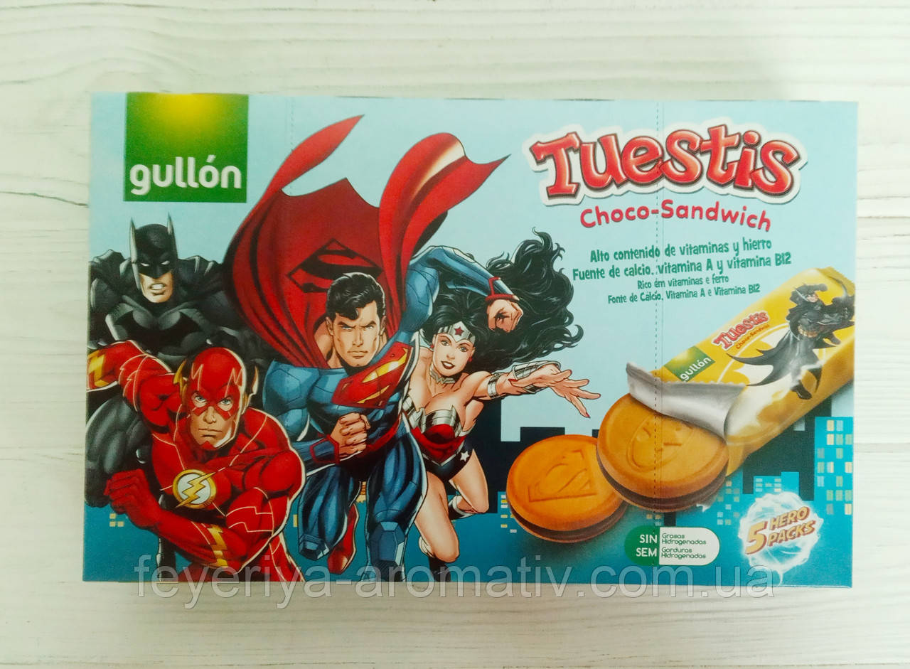Печиво з шоколадним кремом Gullon Tuestis Choco-sandwich superheroes 315г (Іспанія)