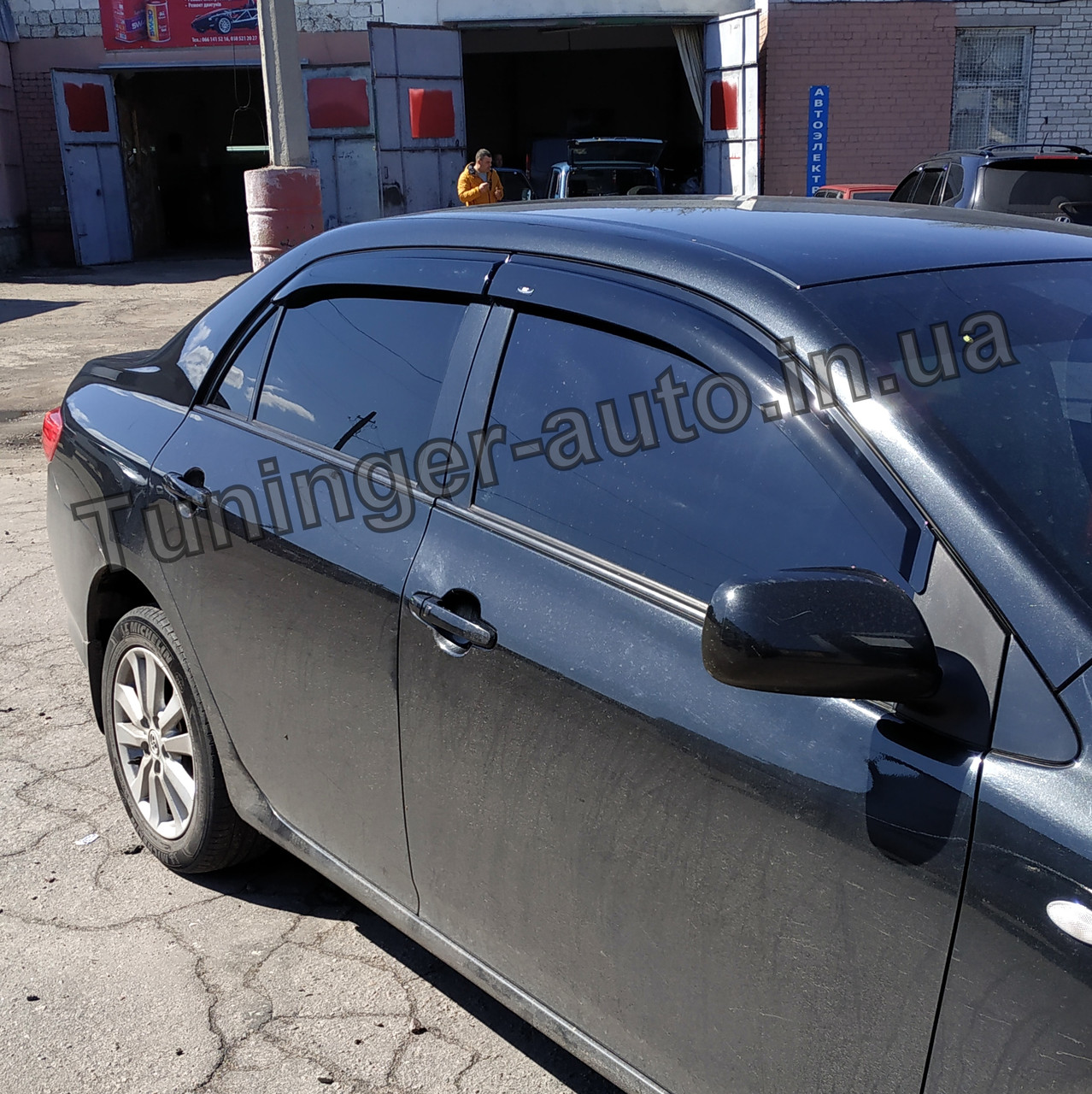 Вітровики,дефлектори вікон Toyota Corolla 2007-2012 (Hic)