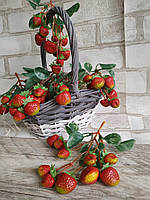 Гілочка полуниці, пластик 14см 30\23 грн (ціна за 1 шт.+7 грн.)