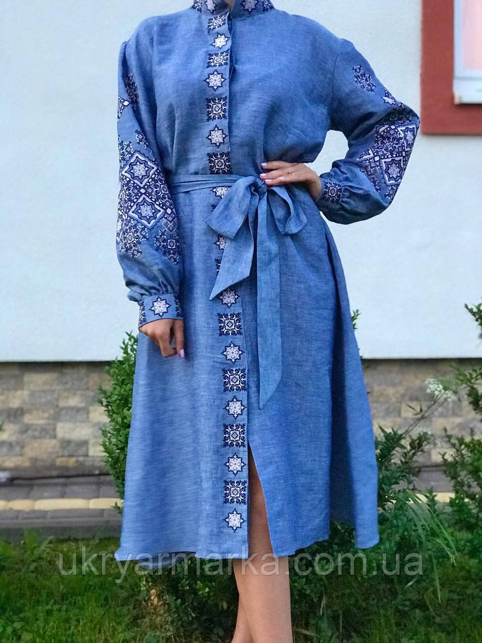 Джинсова сукня вишиванка з високим коміром "Блакитні очі"