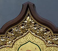 Фігурний кіот для ікони з внутрішньої позолоченій різьбленою рамою., фото 2