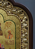 Фігурний кіот для ікони з внутрішньої позолоченій різьбленою рамою., фото 3