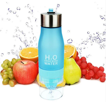 Пляшка для води та напоїв H2O Water Bottle з соковижималкою 650 мл Блакитний